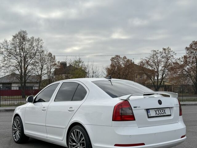 Білий Шкода Октавія, об'ємом двигуна 2 л та пробігом 202 тис. км за 11200 $, фото 7 на Automoto.ua