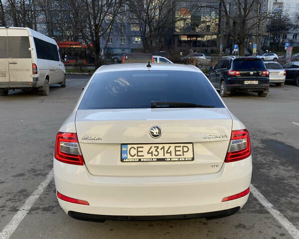 Белый Шкода Октавия, объемом двигателя 1.6 л и пробегом 335 тыс. км за 9250 $, фото 2 на Automoto.ua