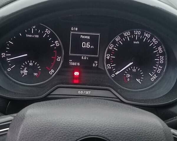 Белый Шкода Октавия, объемом двигателя 1.4 л и пробегом 156 тыс. км за 12200 $, фото 19 на Automoto.ua