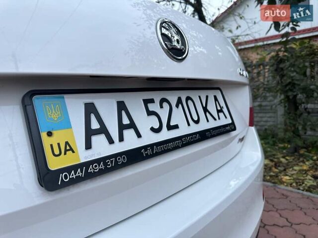 Белый Шкода Октавия, объемом двигателя 1.4 л и пробегом 72 тыс. км за 11999 $, фото 15 на Automoto.ua