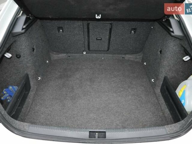 Білий Шкода Октавія, об'ємом двигуна 1.4 л та пробігом 148 тис. км за 9000 $, фото 7 на Automoto.ua