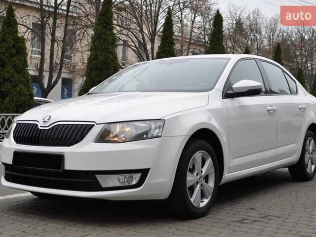 Білий Шкода Октавія, об'ємом двигуна 1.4 л та пробігом 148 тис. км за 9000 $, фото 1 на Automoto.ua