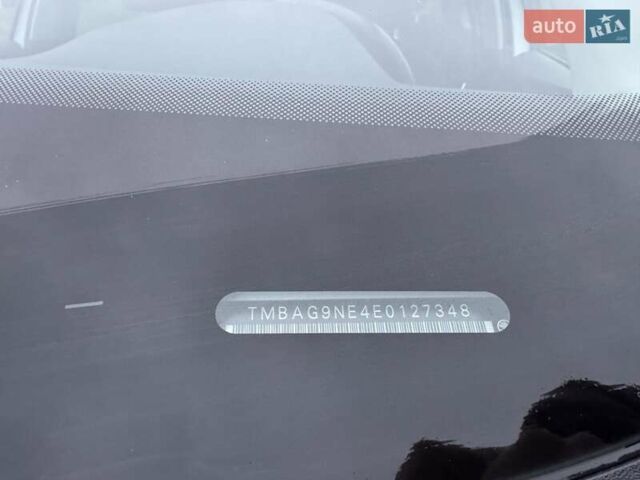 Білий Шкода Октавія, об'ємом двигуна 1.6 л та пробігом 227 тис. км за 10900 $, фото 23 на Automoto.ua