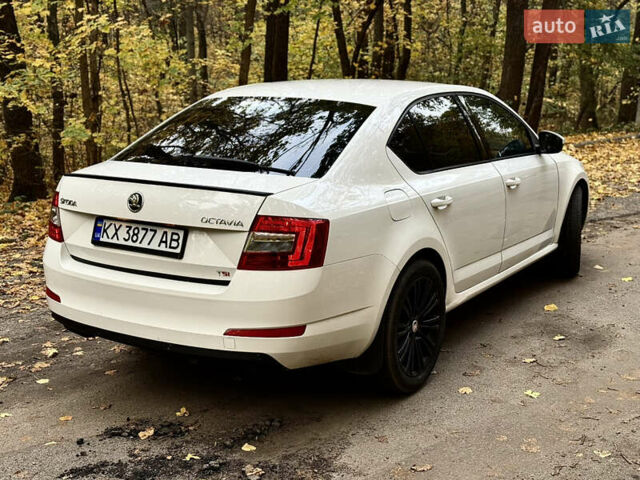 Шкода Октавия 2013 в Харькове на Automoto.ua Белый Шкода Октавия, объемом двигателя 1.8 л и пробегом 237 тыс. км за 9400 $, фото 7 на Automoto.ua