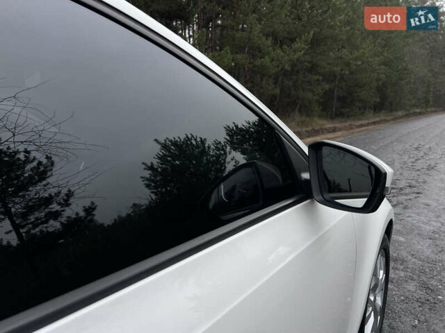 Білий Шкода Октавія, об'ємом двигуна 1.97 л та пробігом 348 тис. км за 14000 $, фото 15 на Automoto.ua