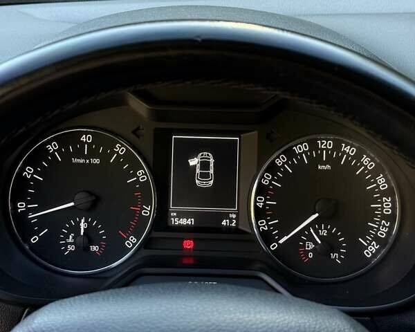 Белый Шкода Октавия, объемом двигателя 1.4 л и пробегом 155 тыс. км за 12300 $, фото 4 на Automoto.ua