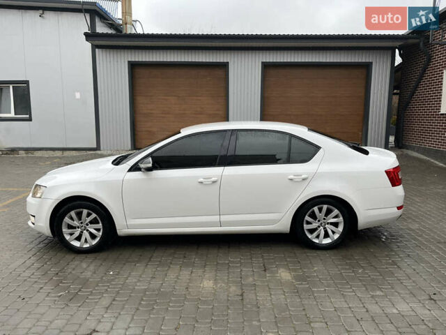 Белый Шкода Октавия, объемом двигателя 1.8 л и пробегом 174 тыс. км за 7999 $, фото 4 на Automoto.ua