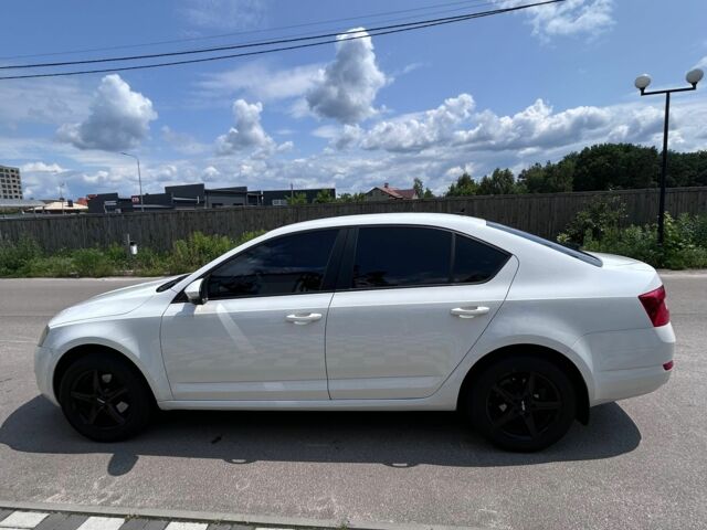 Белый Шкода Октавия, объемом двигателя 1.4 л и пробегом 206 тыс. км за 10600 $, фото 16 на Automoto.ua