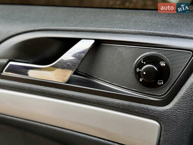 Белый Шкода Октавия, объемом двигателя 2 л и пробегом 223 тыс. км за 10700 $, фото 32 на Automoto.ua