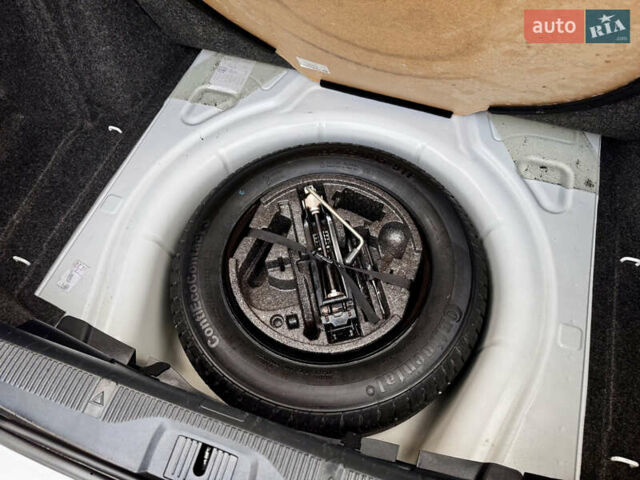 Шкода Октавія 2013 у Вінниці на Automoto.ua Білий Шкода Октавія, об'ємом двигуна 2 л та пробігом 223 тис. км за 10600 $, фото 59 на Automoto.ua