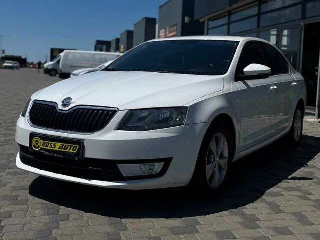Білий Шкода Октавія, об'ємом двигуна 1.6 л та пробігом 267 тис. км за 8900 $, фото 2 на Automoto.ua