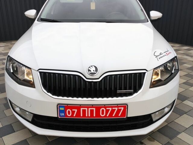 Белый Шкода Октавия, объемом двигателя 1.6 л и пробегом 250 тыс. км за 11499 $, фото 1 на Automoto.ua