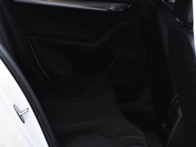 Белый Шкода Октавия, объемом двигателя 1.4 л и пробегом 255 тыс. км за 9950 $, фото 15 на Automoto.ua