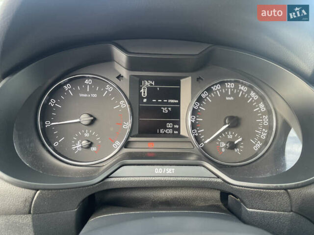 Білий Шкода Октавія, об'ємом двигуна 1.2 л та пробігом 117 тис. км за 8900 $, фото 16 на Automoto.ua