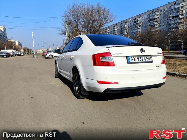 Белый Шкода Октавия, объемом двигателя 1.8 л и пробегом 233 тыс. км за 9600 $, фото 9 на Automoto.ua