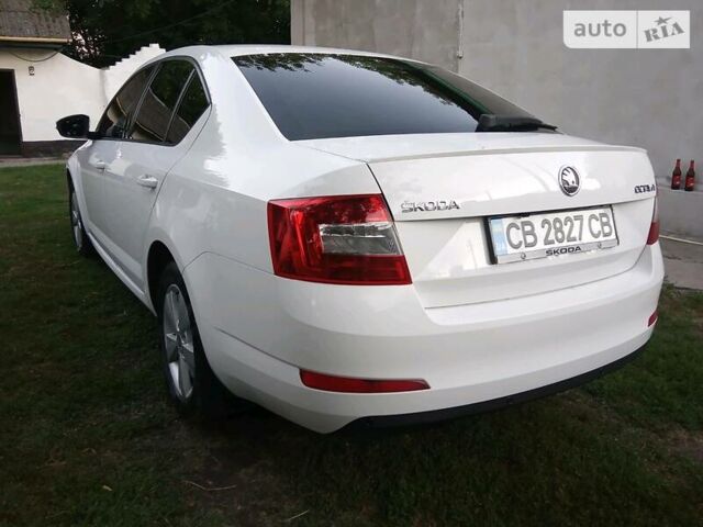 Белый Шкода Октавия, объемом двигателя 1.8 л и пробегом 260 тыс. км за 11300 $, фото 5 на Automoto.ua