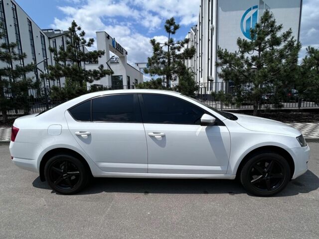 Белый Шкода Октавия, объемом двигателя 1.4 л и пробегом 206 тыс. км за 10600 $, фото 15 на Automoto.ua