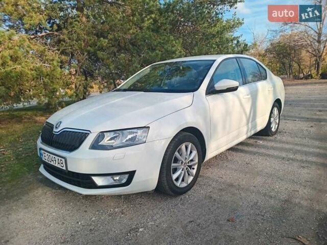 Белый Шкода Октавия, объемом двигателя 1.6 л и пробегом 218 тыс. км за 9700 $, фото 6 на Automoto.ua