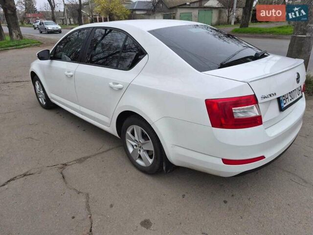 Білий Шкода Октавія, об'ємом двигуна 1.8 л та пробігом 250 тис. км за 9999 $, фото 1 на Automoto.ua