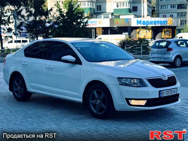 Шкода Октавия 2013 в Полтаве на Automoto.ua Белый Шкода Октавия, объемом двигателя 1.8 л и пробегом 225 тыс. км за 8499 $, фото 2 на Automoto.ua