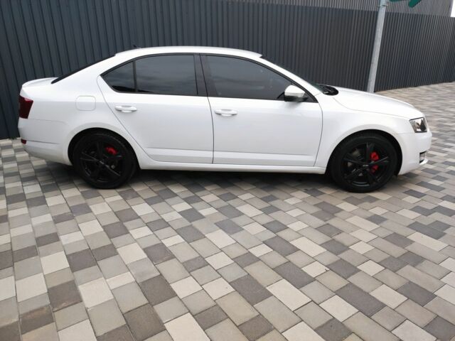 Белый Шкода Октавия, объемом двигателя 1.6 л и пробегом 250 тыс. км за 11499 $, фото 10 на Automoto.ua