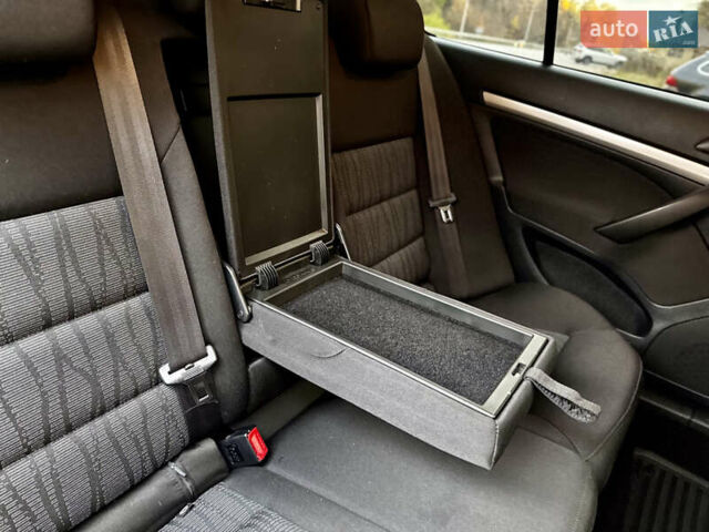 Шкода Октавія 2013 у Вінниці на Automoto.ua Білий Шкода Октавія, об'ємом двигуна 2 л та пробігом 223 тис. км за 10600 $, фото 55 на Automoto.ua