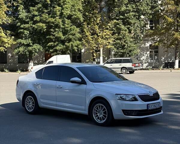 Белый Шкода Октавия, объемом двигателя 1.4 л и пробегом 155 тыс. км за 12300 $, фото 28 на Automoto.ua