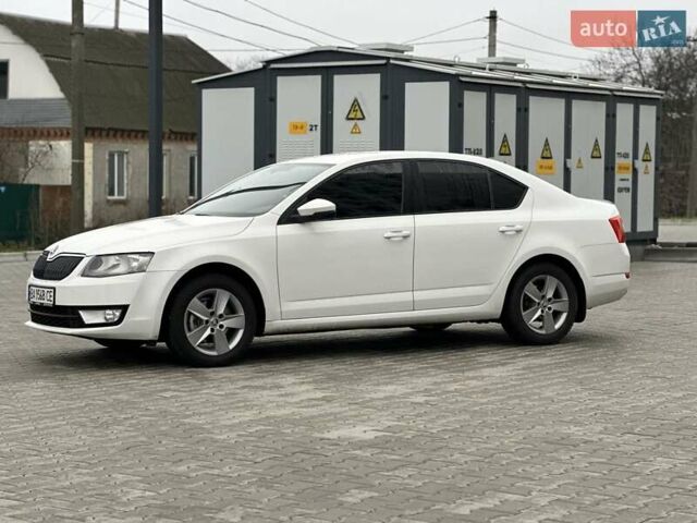 Белый Шкода Октавия, объемом двигателя 1.4 л и пробегом 156 тыс. км за 10500 $, фото 9 на Automoto.ua