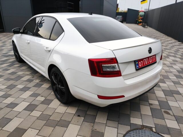 Белый Шкода Октавия, объемом двигателя 1.6 л и пробегом 250 тыс. км за 11499 $, фото 5 на Automoto.ua