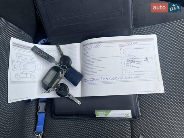 Білий Шкода Октавія, об'ємом двигуна 1.2 л та пробігом 117 тис. км за 8900 $, фото 24 на Automoto.ua