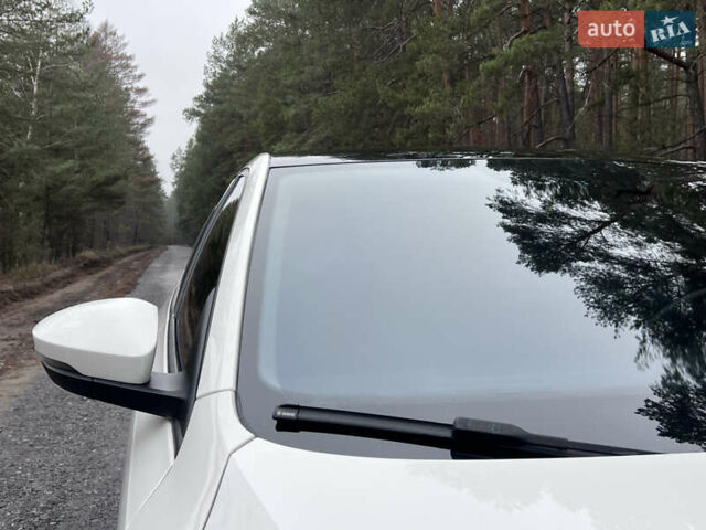 Білий Шкода Октавія, об'ємом двигуна 1.97 л та пробігом 348 тис. км за 14000 $, фото 21 на Automoto.ua