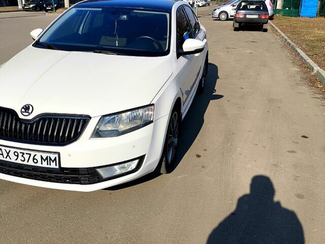 Белый Шкода Октавия, объемом двигателя 1.8 л и пробегом 233 тыс. км за 9600 $, фото 4 на Automoto.ua
