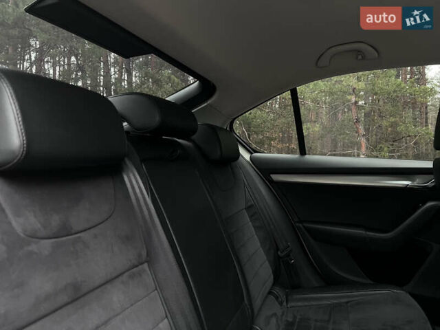 Білий Шкода Октавія, об'ємом двигуна 1.97 л та пробігом 348 тис. км за 14000 $, фото 39 на Automoto.ua