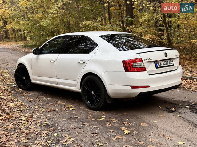 Шкода Октавия 2013 в Харькове на Automoto.ua Белый Шкода Октавия, объемом двигателя 1.8 л и пробегом 237 тыс. км за 9400 $, фото 3 на Automoto.ua