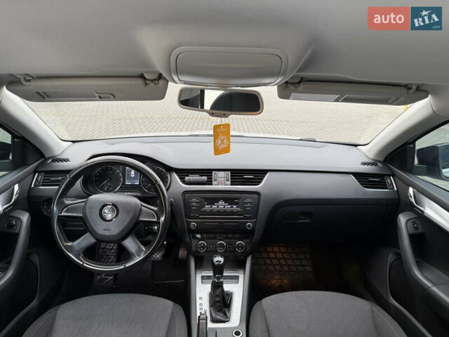 Шкода Октавия 2013 в Мукачеве на Automoto.ua Белый Шкода Октавия, объемом двигателя 1.6 л и пробегом 325 тыс. км за 10999 $, фото 13 на Automoto.ua