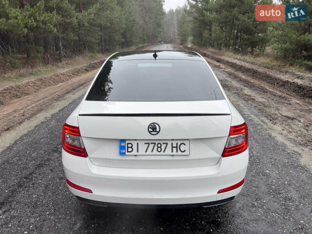 Білий Шкода Октавія, об'ємом двигуна 1.97 л та пробігом 348 тис. км за 14000 $, фото 11 на Automoto.ua
