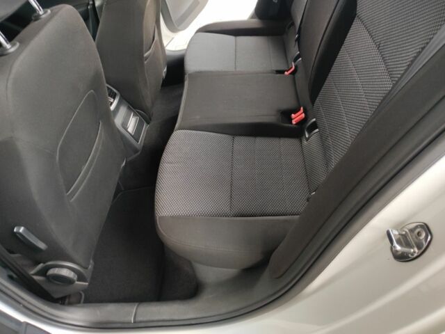 Белый Шкода Октавия, объемом двигателя 1.6 л и пробегом 250 тыс. км за 11499 $, фото 17 на Automoto.ua