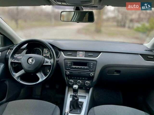 Белый Шкода Октавия, объемом двигателя 1.97 л и пробегом 250 тыс. км за 10399 $, фото 10 на Automoto.ua