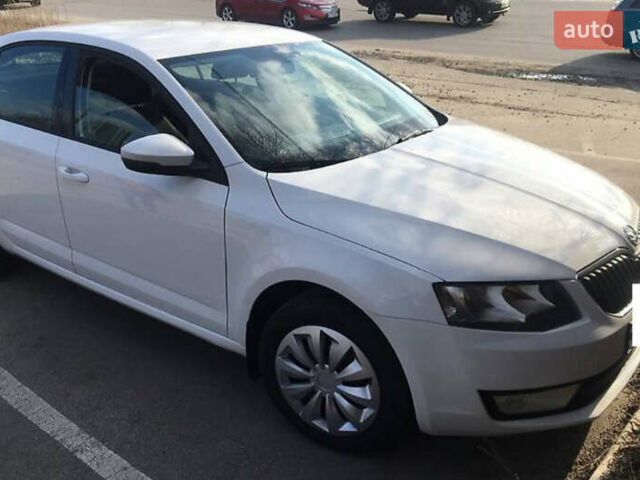 Белый Шкода Октавия, объемом двигателя 1.4 л и пробегом 348 тыс. км за 8700 $, фото 5 на Automoto.ua