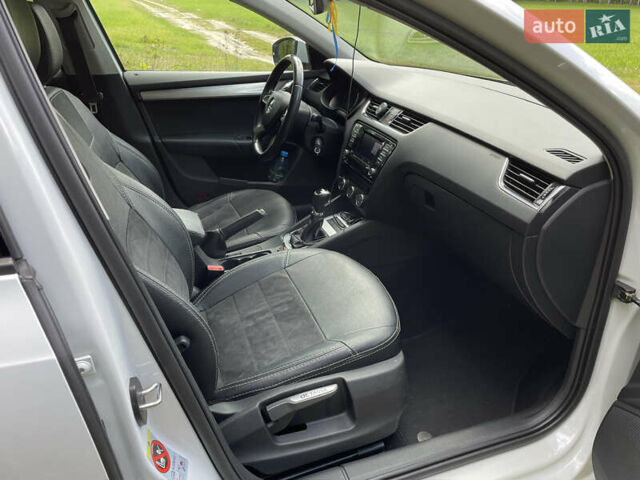 Белый Шкода Октавия, объемом двигателя 1.8 л и пробегом 287 тыс. км за 8500 $, фото 16 на Automoto.ua