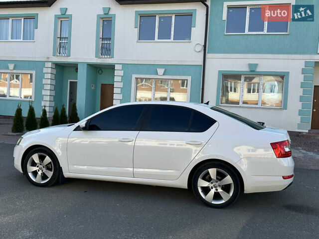 Белый Шкода Октавия, объемом двигателя 1.6 л и пробегом 183 тыс. км за 10300 $, фото 7 на Automoto.ua