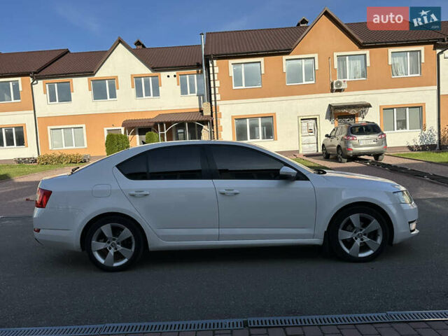 Белый Шкода Октавия, объемом двигателя 1.6 л и пробегом 183 тыс. км за 10300 $, фото 13 на Automoto.ua