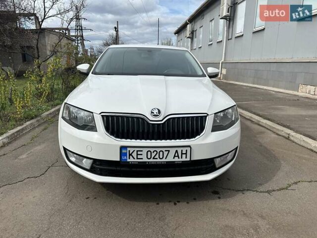 Білий Шкода Октавія, об'ємом двигуна 1.4 л та пробігом 212 тис. км за 9400 $, фото 2 на Automoto.ua