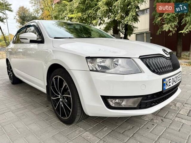 Белый Шкода Октавия, объемом двигателя 1.2 л и пробегом 179 тыс. км за 8800 $, фото 23 на Automoto.ua