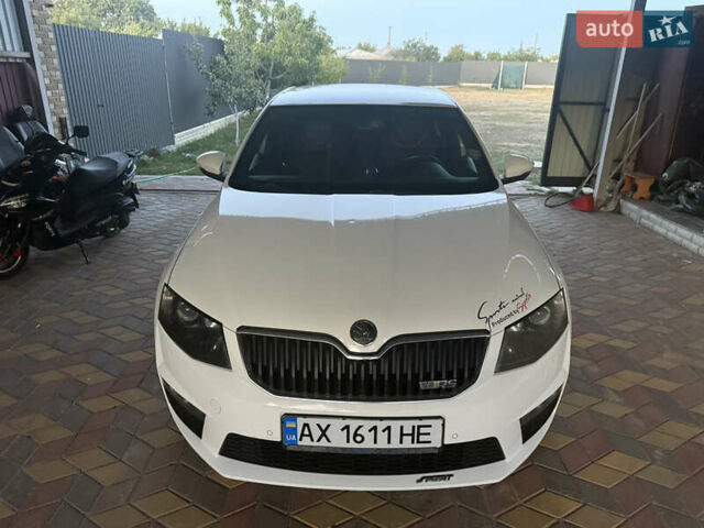 Белый Шкода Октавия, объемом двигателя 1.97 л и пробегом 210 тыс. км за 18500 $, фото 13 на Automoto.ua