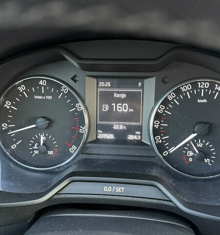 Шкода Октавия 2014 в Киеве на Automoto.ua Белый Шкода Октавия, объемом двигателя 1.8 л и пробегом 279 тыс. км за 9900 $, фото 19 на Automoto.ua