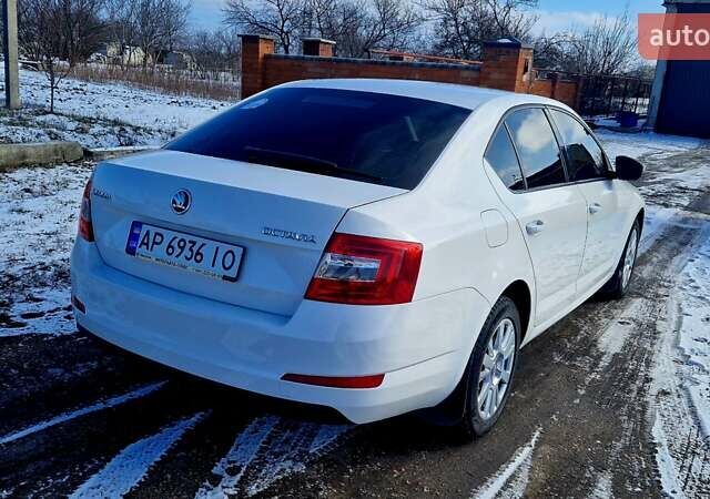 Білий Шкода Октавія, об'ємом двигуна 1.4 л та пробігом 200 тис. км за 12000 $, фото 9 на Automoto.ua