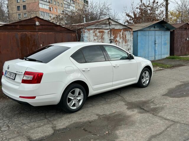 Белый Шкода Октавия, объемом двигателя 1.4 л и пробегом 230 тыс. км за 11000 $, фото 13 на Automoto.ua