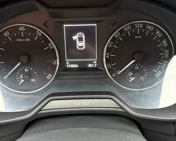 Белый Шкода Октавия, объемом двигателя 1.4 л и пробегом 174 тыс. км за 10200 $, фото 22 на Automoto.ua