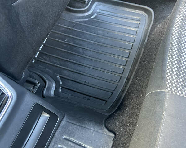 Білий Шкода Октавія, об'ємом двигуна 1.4 л та пробігом 153 тис. км за 11400 $, фото 19 на Automoto.ua